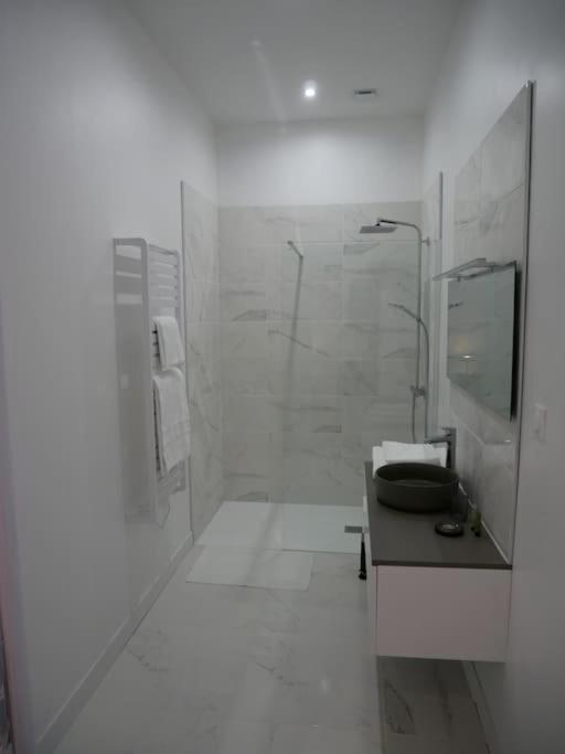 Clos De La Providence, Gite, Piscine Et Spa 3 Chambres Nolay  エクステリア 写真